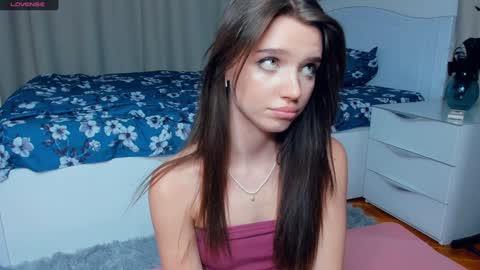 Snapshot of daisyfoulks chatting on January 18, 2025, 12:36 pm Naomi online show from January 18, 2025, 12:36 pm