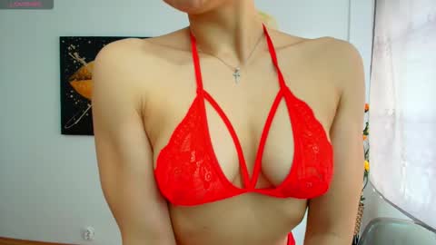 Daisyy online show from February 26, 2026, 6:56 am