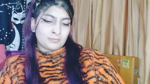    --  -- help me reach 100 hands up  online show from February 21, 2025, 2:39 am