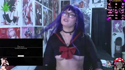 Snapshot of dakapsy420_ chatting on May 12, 2026, 7:33 pm Dakapsy online show from May 12, 2026, 7:33 pm