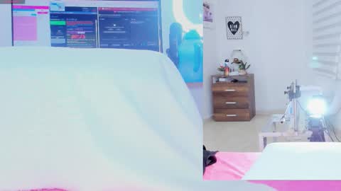 daki_ume_ online show from January 13, 2026, 2:39 am