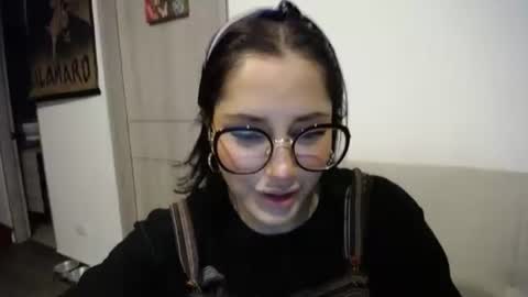 IG  dakotasofiaa online show from January 24, 2025, 4:37 am