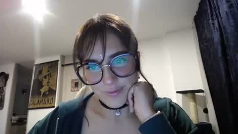 IG  dakotasofiaa online show from February 23, 2025, 2:07 am