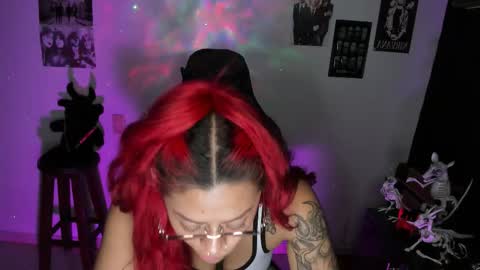 Dakota Crab online show from November 30, 2025, 9:08 pm