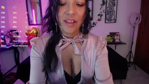 Caroliina online show from February 26, 2026, 10:20 pm