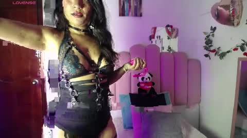 Caroliina online show from April 6, 2026, 9:16 pm