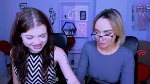 Snapshot of dakota_simple chatting on December 22, 2025, 11:24 pm Dakota online show from December 22, 2025, 11:24 pm