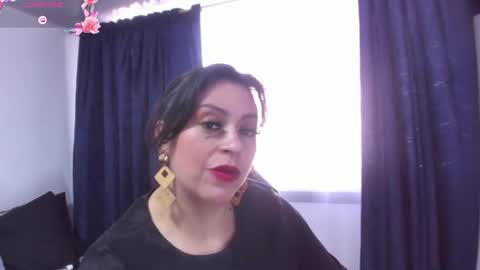 Snapshot of dakotaagray chatting on May 22, 2026, 12:11 pm Dakotaagray online show from May 22, 2026, 12:11 pm