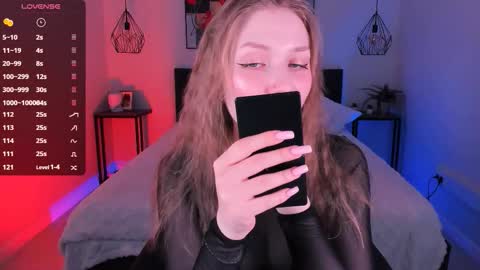 Snapshot of dakotamabs chatting on February 25, 2026, 11:31 am Dakota online show from February 25, 2026, 11:31 am