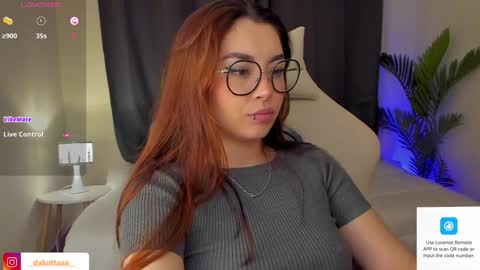Snapshot of dakottaa__ chatting on February 6, 2025, 10:21 pm dakottaa__ online show from February 6, 2025, 10:21 pm