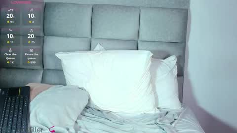 Dalia Hart online show from April 26, 2026, 12:25 pm