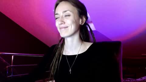 Dalia  online show from January 17, 2025, 10:11 am