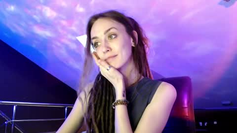 Dalia  online show from February 18, 2025, 10:16 am