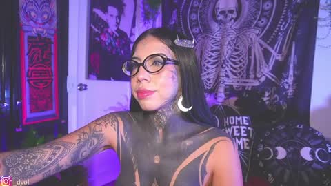 Snapshot of dalia_vorhees chatting on April 1, 2026, 1:28 am dalia_vorhees online show from April 1, 2026, 1:28 am