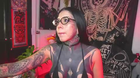 Snapshot of dalia_vorhees chatting on June 5, 2026, 1:23 am dalia_vorhees online show from June 5, 2026, 1:23 am