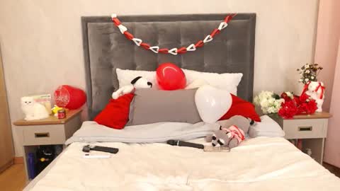 Dalia bondage online show from February 12, 2026, 7:31 pm