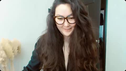 Dali online show from December 20, 2025, 5:03 am