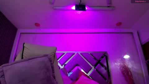 Daliia    online show from April 7, 2026, 1:22 pm