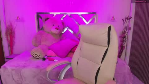 Snapshot of daliia_ chatting on May 30, 2026, 3:53 pm Daliia online show from May 30, 2026, 3:53 pm