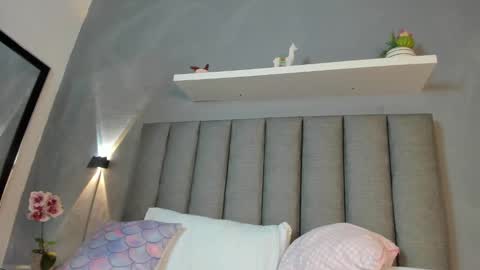 Dalila online show from February 28, 2025, 9:04 am