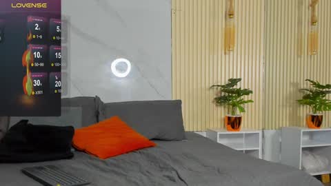 dalton_asher online show from December 25, 2024, 5:05 am