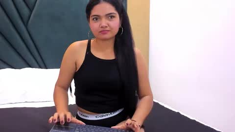 Dalyla  online show from November 27, 2025, 11:56 am