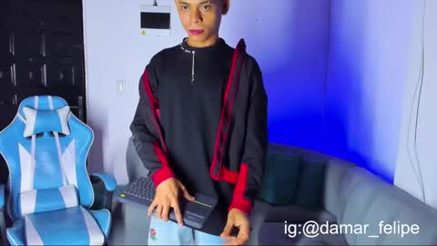 damar_felipe online show from March 1, 2025, 6:03 am