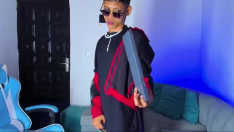 damar_felipe online show from March 3, 2025, 8:16 am