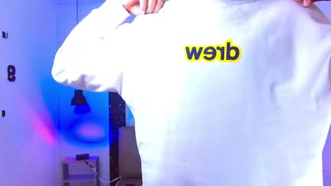 damar_felipe online show from September 24, 2025, 4:16 am