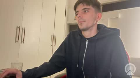 OnlyEry online show from October 18, 2025, 10:32 pm