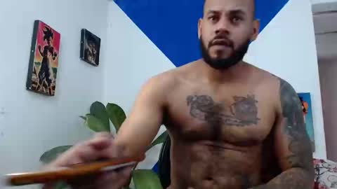 Snapshot of damian64436171 chatting on January 10, 2025, 5:13 pm damian64436171 online show from January 10, 2025, 5:13 pm