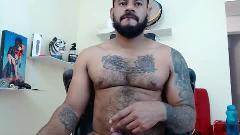 Snapshot of damian64436171 chatting on November 14, 2025, 5:22 pm damian64436171 online show from November 14, 2025, 5:22 pm