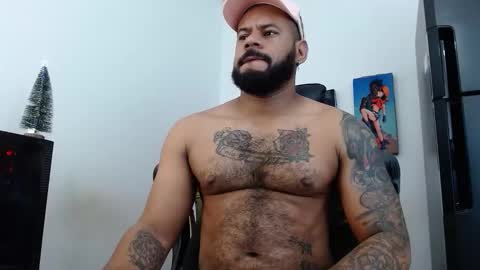 Snapshot of damian64436171 chatting on December 1, 2025, 5:18 pm damian64436171 online show from December 1, 2025, 5:18 pm