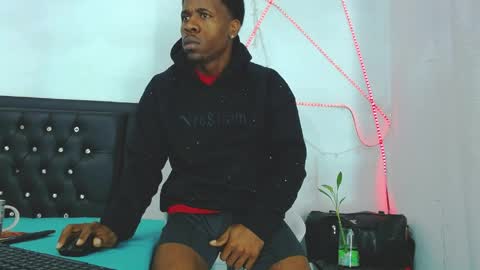 damian_hart_24cm online show from April 4, 2026, 9:40 am