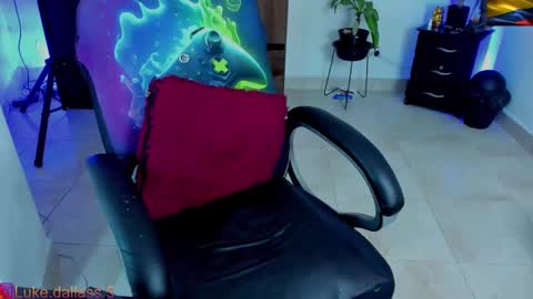 Damian torner online show from February 8, 2025, 4:57 pm