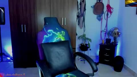 Damian torner online show from February 21, 2025, 10:39 am