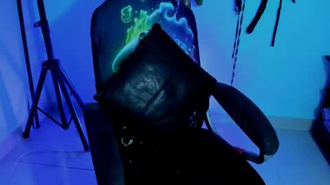 Damian torner online show from October 21, 2025, 8:26 am