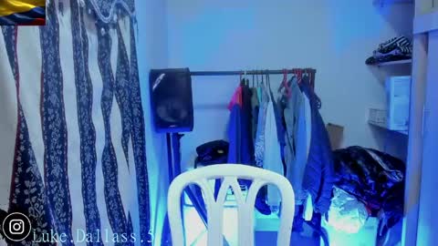 Snapshot of damian_torner chatting on May 21, 2026, 10:00 am Damian torner online show from May 21, 2026, 10:00 am