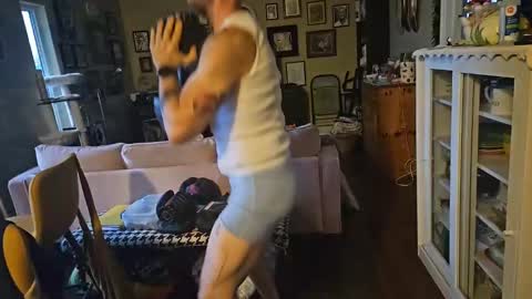 Snapshot of damien_mace chatting on October 19, 2025, 10:49 am damien_mace online show from October 19, 2025, 10:49 am