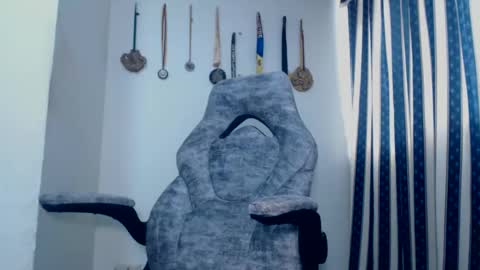 dammuscle online show from September 30, 2025, 3:17 pm