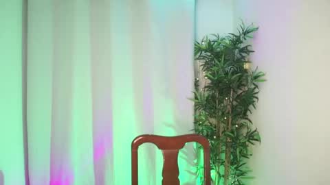 damon_frost online show from April 17, 2026, 9:51 pm