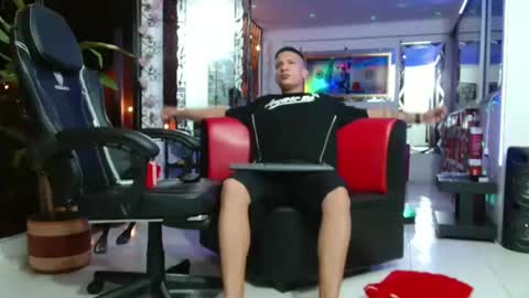 damyan_2003 online show from September 29, 2025, 11:31 pm