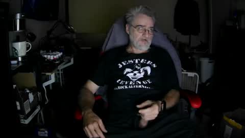 Snapshot of dan137111 chatting on July 17, 2026, 10:44 am dan137111 online show from July 17, 2026, 10:44 am