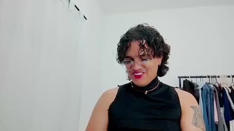 Snapshot of dan_blous chatting on February 21, 2026, 11:17 pm Diane Blosson online show from February 21, 2026, 11:17 pm