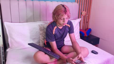 D A N online show from March 23, 2026, 7:07 pm