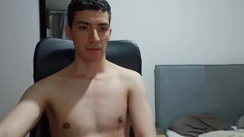 Snapshot of dan_hottest chatting on April 23, 2026, 2:35 am x x online show from April 23, 2026, 2:35 am