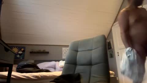 dan_the_man43 online show from February 2, 2026, 3:22 pm