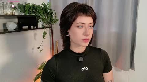 Bluemoon online show from January 9, 2026, 9:38 pm