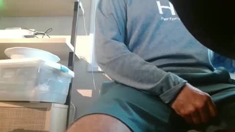 Snapshot of dan_va chatting on December 21, 2025, 4:58 pm Dan online show from December 21, 2025, 4:58 pm