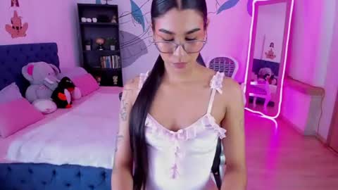 Snapshot of dana_paula chatting on July 19, 2026, 11:47 am dana_paula online show from July 19, 2026, 11:47 am